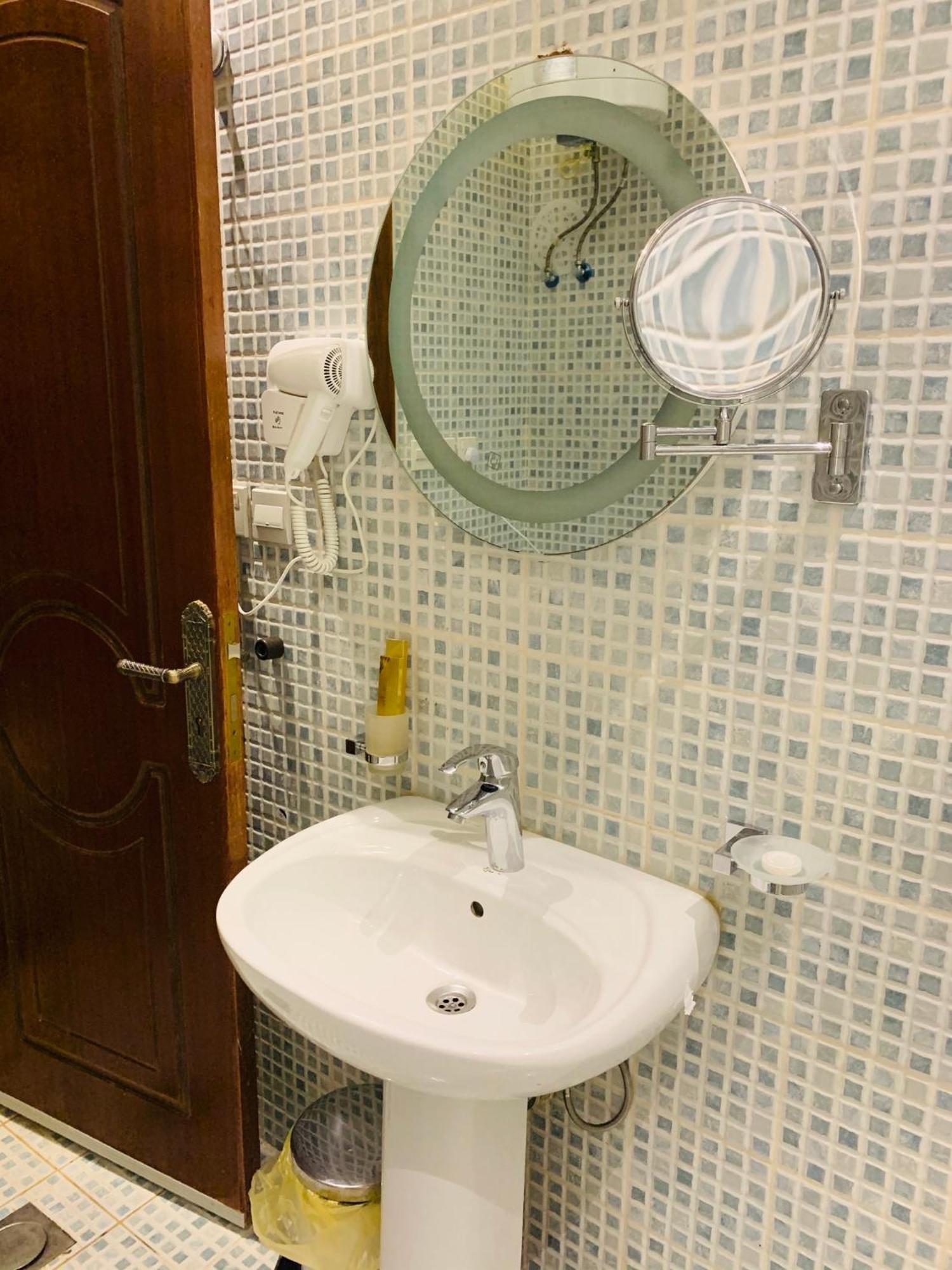 Al Bateel Furnished Apartments Riyadh Ngoại thất bức ảnh